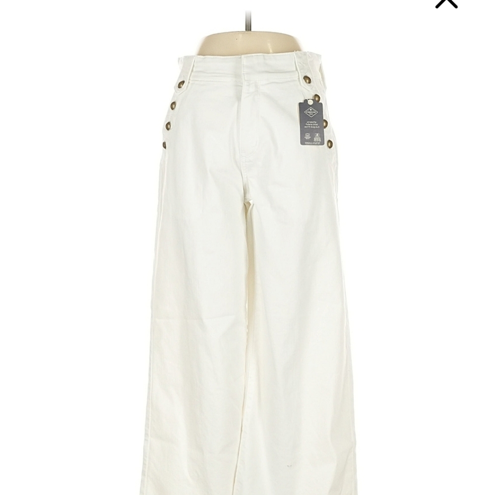 St. John's Bay Women's Cream Flare & Wide Leg Jeans Size 5p